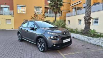 Citroën C3 2018 - 9780 EUR, 60000 km - AUTO.MOTO.pt - 60000km - foto 1 de 17