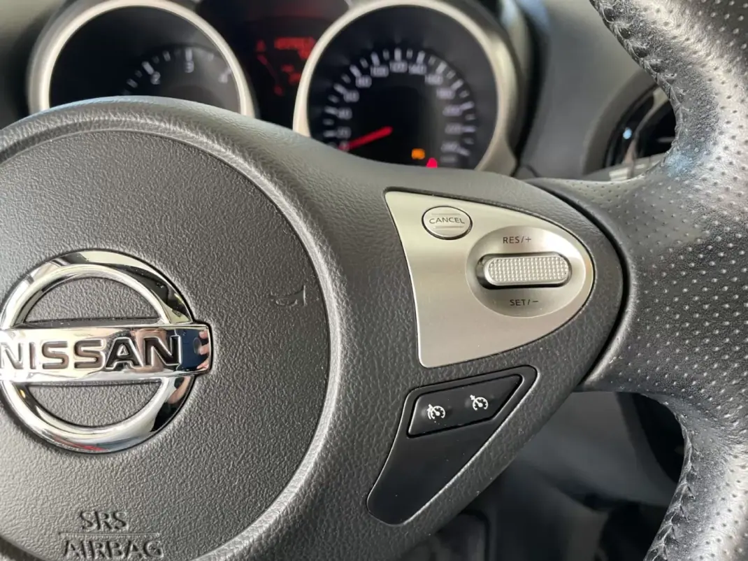 Nissan Juke 2016 - 16900 EUR, 122662 km - AUTO.MOTO.pt - 122662km - foto 20 de 30