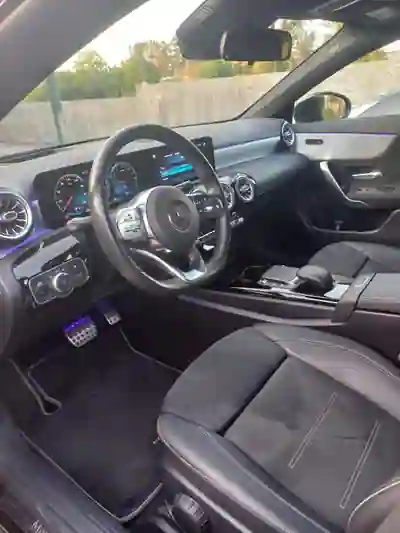 Mercedes-Benz CLA 250 2021 — foto 4 de 4