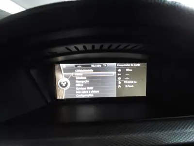 BMW 320 2012 - 18650 EUR, 179300 km - AUTO.MOTO.pt - 179300km - foto 28 de 35