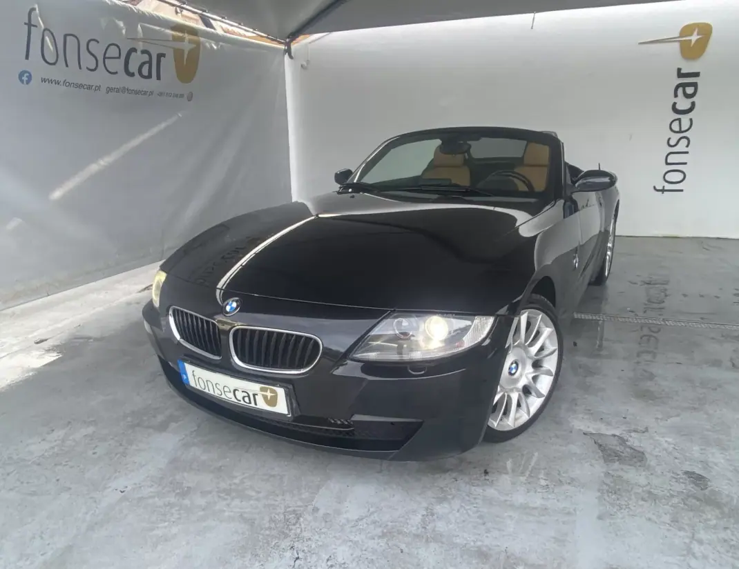 BMW Z4 2006 - 13990 EUR, 229825 km - AUTO.MOTO.pt - 229825km - foto 2 de 19