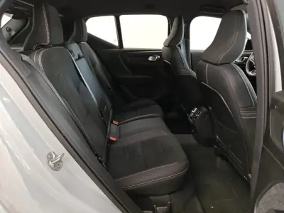 Volvo XC 40 2022 - 30900 EUR, 87733 km - 87733km - foto 8 de 9