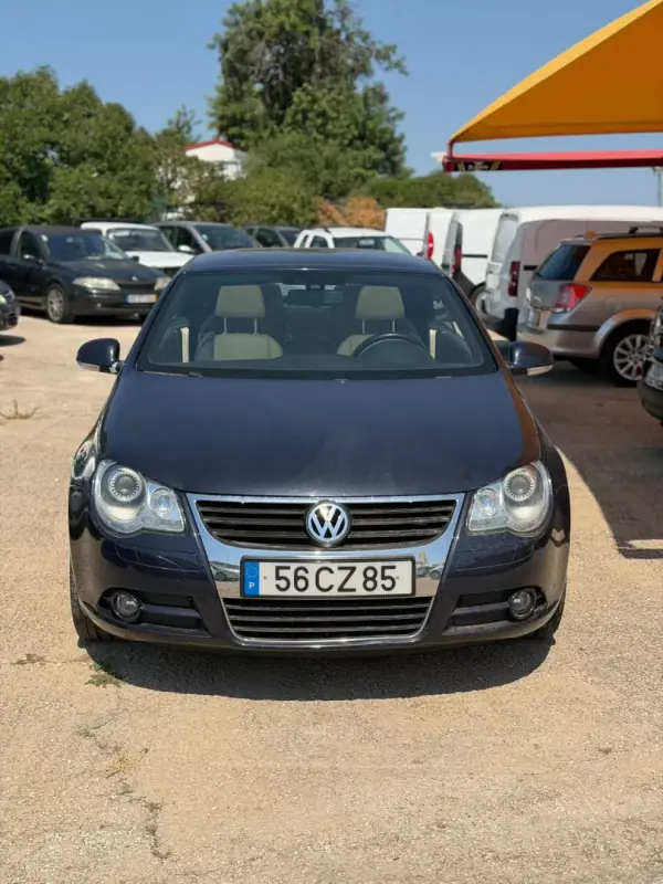 Volkswagen EOS 2007 - 9990 EUR, 148700 km - AUTO.MOTO.pt - 148700km - foto 3 de 14