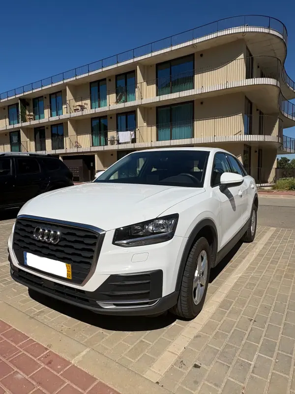 Audi Q2 2017 — foto 2 de 15