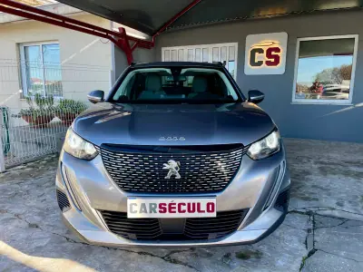 Peugeot 2008 2021 - 16950 EUR, 73469 km - AUTO.MOTO.pt - 73469km - foto 2 de 25