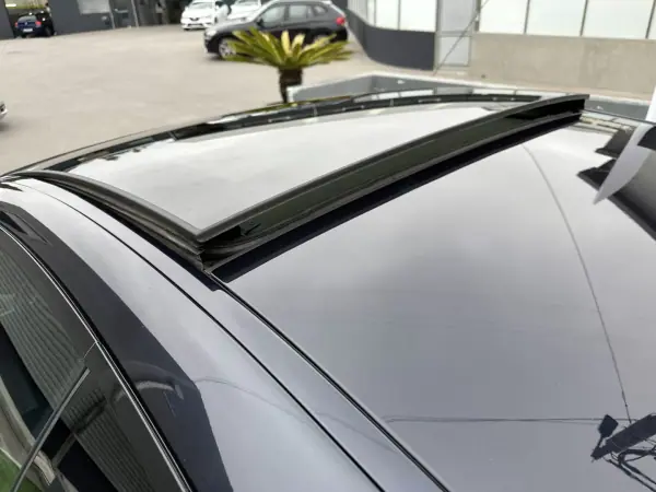 BMW 640 2012 - 27500 EUR, 180000 km - AUTO.MOTO.pt - 180000km - foto 25 de 66