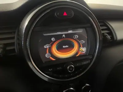 MINI 5 Portas 2016 - 12500 EUR, 146000 km - AUTO.MOTO.pt - 146000km - foto 16 de 32