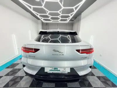 Jaguar I-Pace 2018 - 20999 EUR, 120000 km - AUTO.MOTO.pt - 120000km - foto 8 de 20