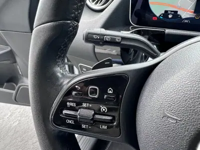 Mercedes-Benz B 180 2019 - 18900 EUR, 160000 km - AUTO.MOTO.pt - 160000km - foto 25 de 47