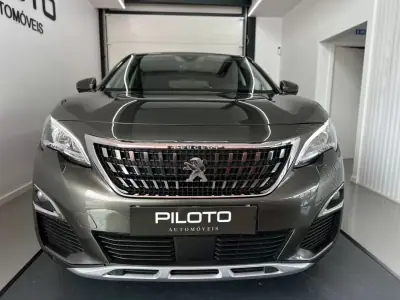 Peugeot 3008 2019 - 14990 EUR, 162229 km - AUTO.MOTO.pt - 162229km - foto 4 de 27