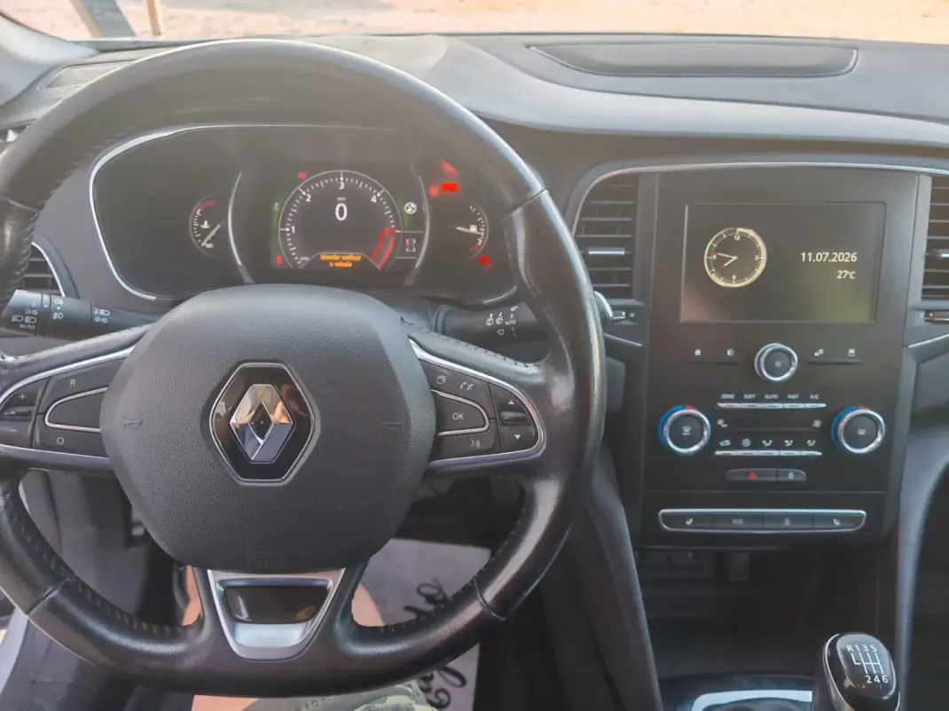 Renault Mégane Sport Tourer 2020 - 13750 EUR, 134000 km - 134000km - foto 16 de 21