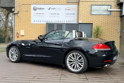 BMW Z4 2010 - 24750 EUR, 140809 km - AUTO.MOTO.pt - 140809km - foto 2 de 17