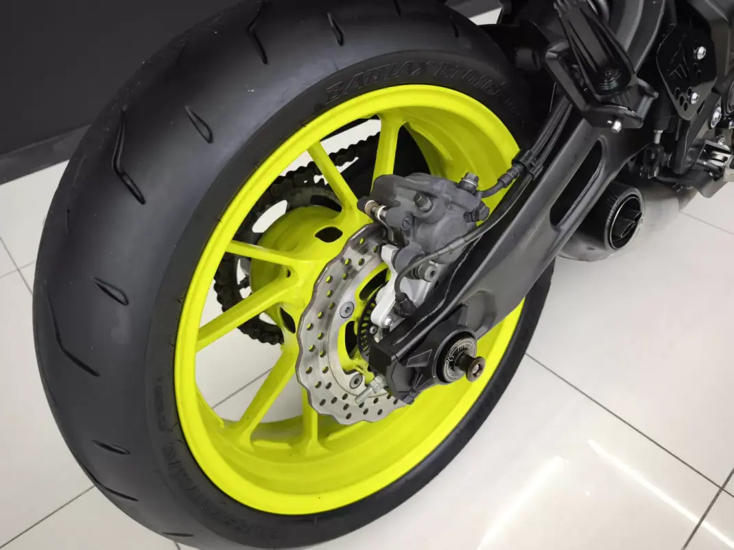 Yamaha MT 07 2018 - 6750 EUR, 21344 km - AUTO.MOTO.pt - 21344km - foto 16 de 16