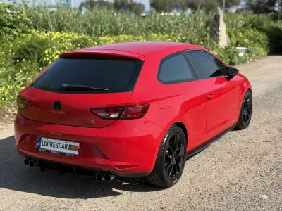 SEAT Leon 2014 - 10750 EUR, 228045 km - AUTO.MOTO.pt - 228045km - foto 11 de 32