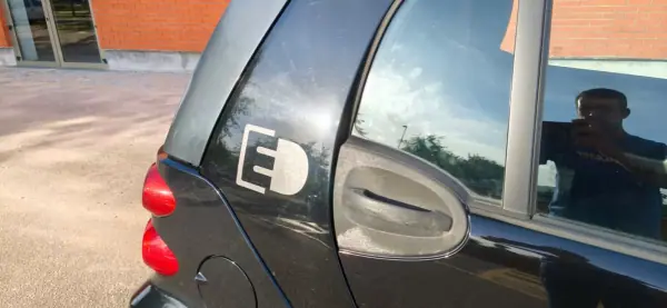 Smart ForTwo Coupé 2014 - 7500 EUR, 87000 km - 87000km - foto 5 de 6