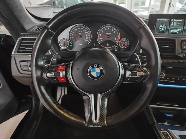 BMW M4 2016 - 51500 EUR, 76150 km - AUTO.MOTO.pt - 76150km - foto 32 de 44