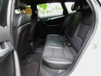 Audi A3 Sportback 2005 - 6990 EUR, 330000 km - AUTO.MOTO.pt - 330000km - foto 20 de 31
