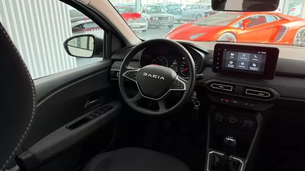 Dacia Sandero 2025 - 14990 EUR, 20225 km - AUTO.MOTO.pt - 20225km - foto 25 de 29