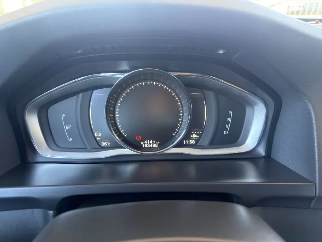 Volvo S60 2016 - 14990 EUR, 183000 km - AUTO.MOTO.pt - 183000km - foto 21 de 21