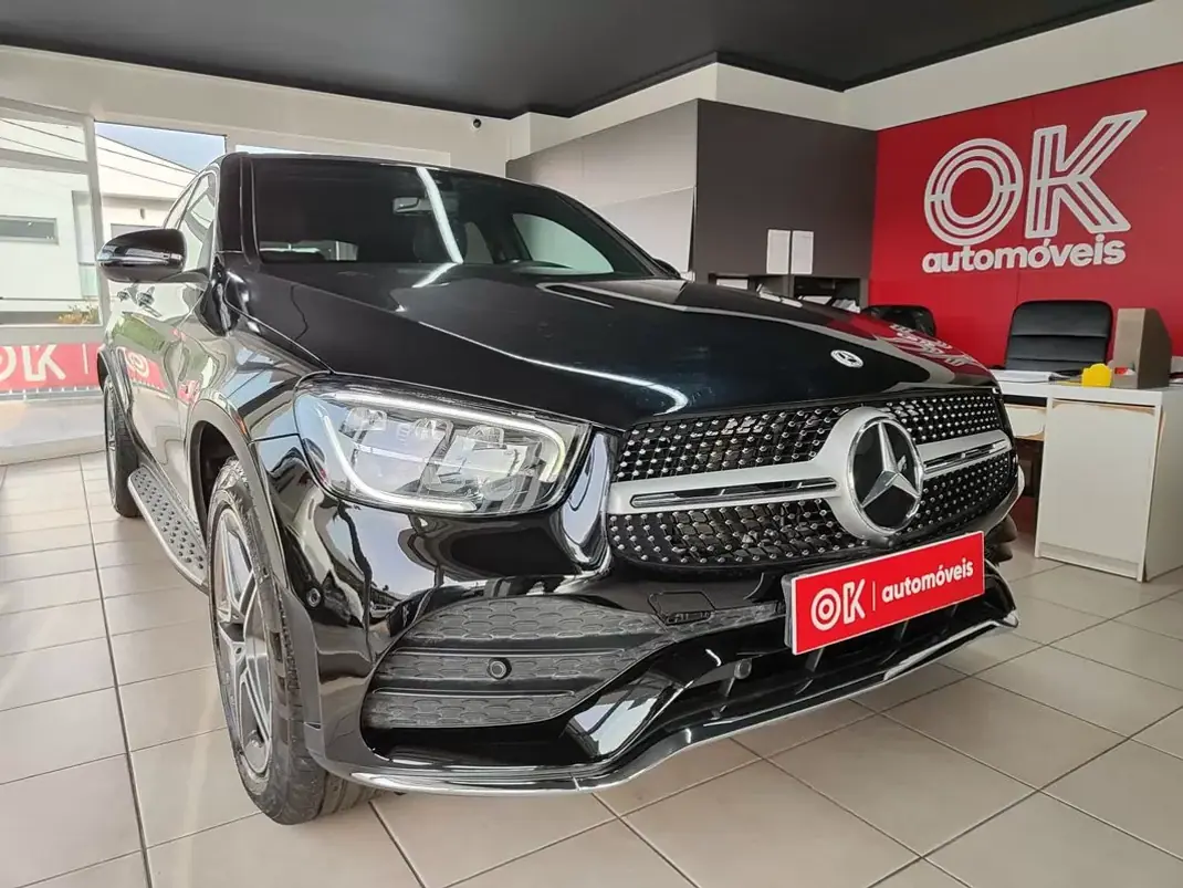 Mercedes-Benz GLC 300 2022 - 52500 EUR, 55500 km - AUTO.MOTO.pt - 55500km - foto 1 de 37