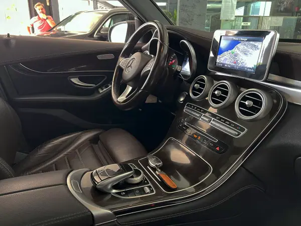 Mercedes-Benz GLC 220 2017 - 34800 EUR, 155000 km - AUTO.MOTO.pt - 155000km - foto 15 de 25