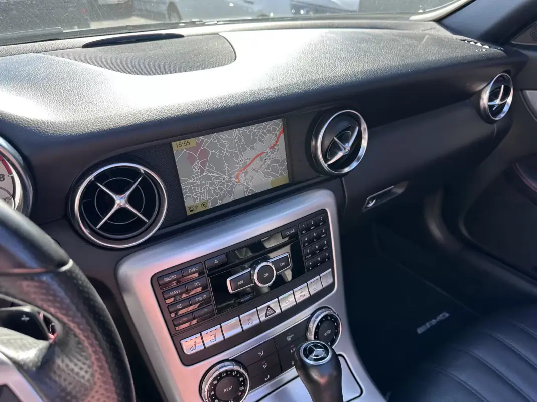 Mercedes-Benz SLK 250 2011 - 23500 EUR, 170000 km - AUTO.MOTO.pt - 170000km - foto 26 de 32