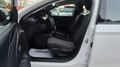 Opel Corsa 2022 - 13750 EUR, 44724 km - AUTO.MOTO.pt - 44724km - foto 12 de 19