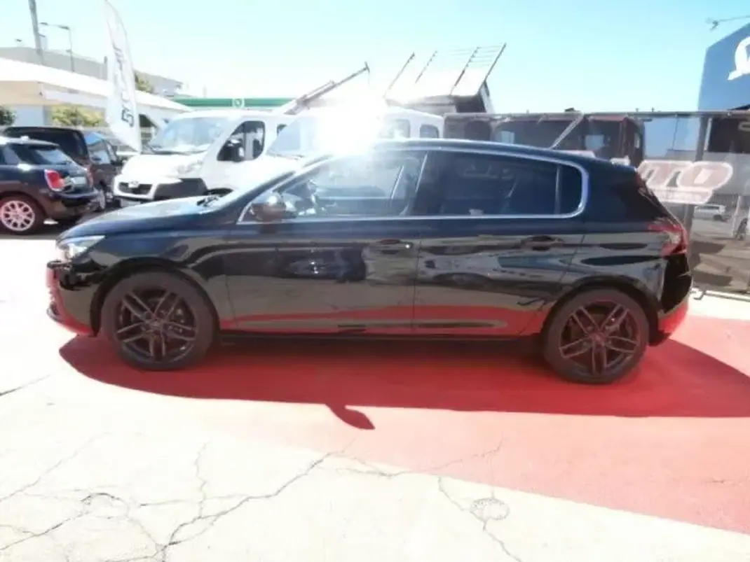 Peugeot 308 2019 - 15250 EUR, 160913 km - AUTO.MOTO.pt - 160913km - foto 8 de 37