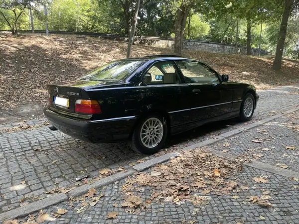 BMW 323 1998 - 19900 EUR, 160000 km - AUTO.MOTO.pt - 160000km - foto 37 de 68