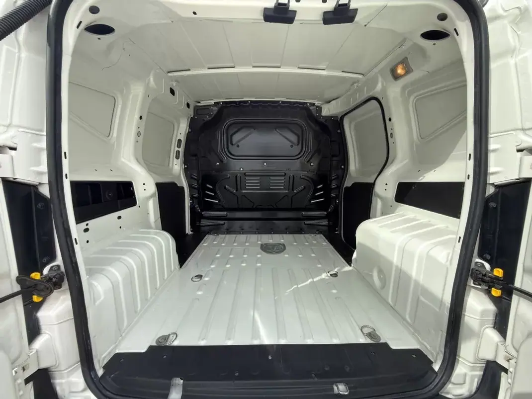 Fiat FIORINO C/IVA AC PORTA LATERAL 2019 - 7950 EUR, 179990 km - AUTO.MOTO.pt - 179990km - foto 6 de 18