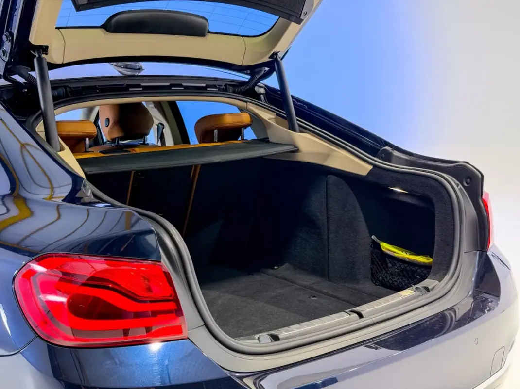 BMW 420 Gran Coupé 2019 - 21750 EUR, 196000 km - 196000km - foto 6 de 32