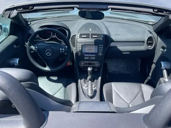 Mercedes-Benz SLK 350 2005 - 22500 EUR, 80000 km - AUTO.MOTO.pt - 80000km - foto 7 de 13