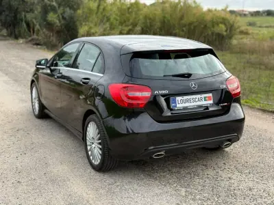 Mercedes-Benz A 180 2015 - 14950 EUR, 180700 km - AUTO.MOTO.pt - 180700km - foto 35 de 37