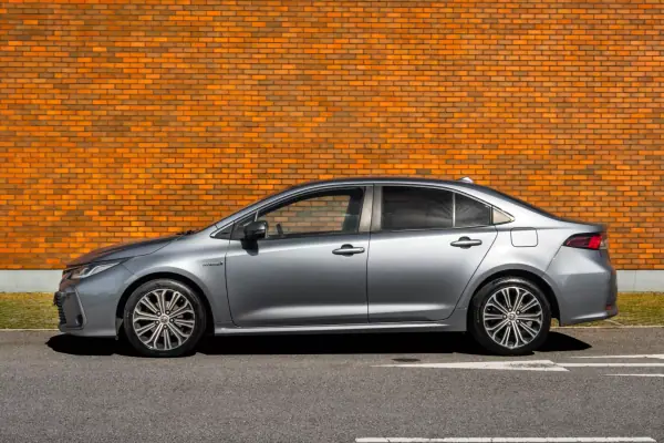 Toyota Corolla 1.8 Hybrid Exclusive 2019 Hybrid (Petrol)