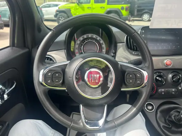 Fiat 500C 2019 - 12547 EUR, 54500 km - AUTO.MOTO.pt - 54500km - foto 17 de 20