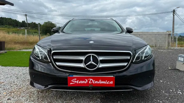Mercedes-Benz E 220 2017 - 15500 EUR, 450000 km - AUTO.MOTO.pt - 450000km - foto 2 de 24