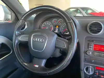 Audi A3 2010 - 12490 EUR, 259207 km - AUTO.MOTO.pt - 259207km - foto 22 de 33