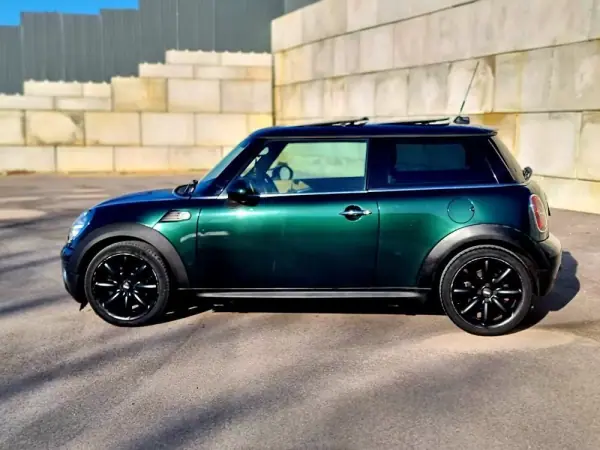 MINI Cooper 2009 - 8900 EUR, 154789 km - AUTO.MOTO.pt - 154789km - foto 2 de 8