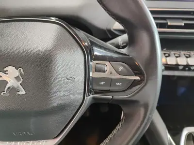 Peugeot 3008 2018 - 13950 EUR, 189000 km - 189000km - foto 27 de 36