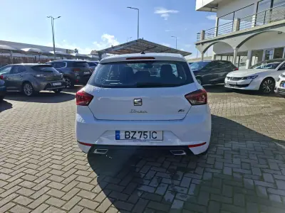 SEAT Ibiza 2023 - 18250 EUR, 32700 km - AUTO.MOTO.pt - 32700km - foto 7 de 28