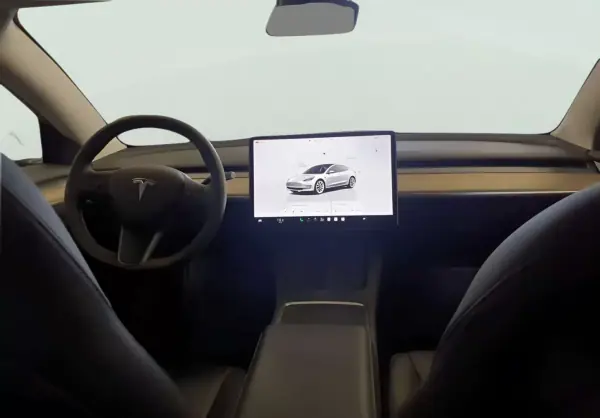 Tesla Model 3 2023 - 36900 EUR, 30450 km - 30450km - foto 9 de 15