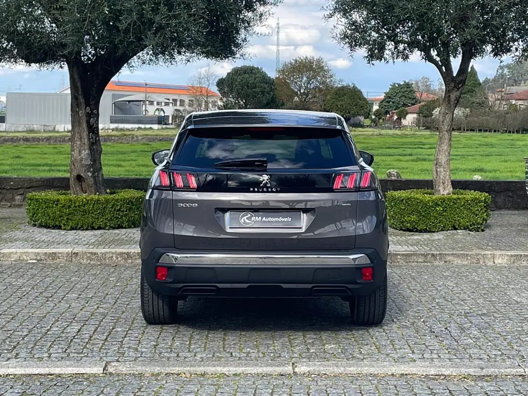 Peugeot 3008 2022 - 22900 EUR, 69000 km - AUTO.MOTO.pt - 69000km - foto 7 de 37