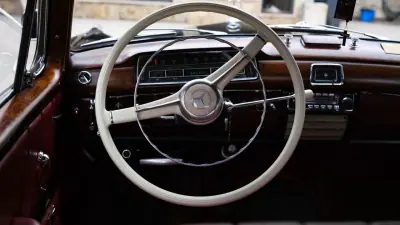 Mercedes-Benz GLS 350 1956 - 45000 EUR, 39000 km - AUTO.MOTO.pt - 39000km - foto 18 de 51