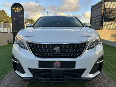 Peugeot 3008 2019 - 13900 EUR, 190000 km - AUTO.MOTO.pt - 190000km - foto 8 de 59