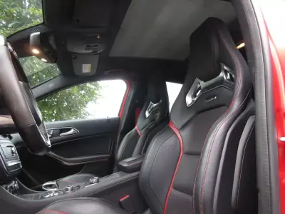 Mercedes-Benz A 45 AMG 2017 - 38990 EUR, 110000 km - AUTO.MOTO.pt - 110000km - foto 26 de 56