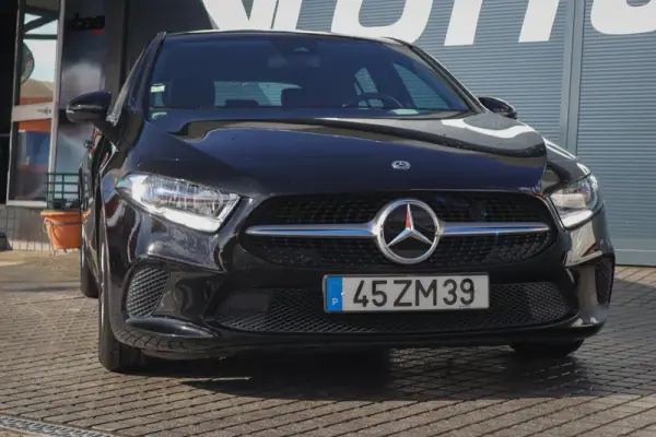 Mercedes-Benz A 180 2019 - 21980 EUR, 91680 km - AUTO.MOTO.pt - 91680km - foto 8 de 32