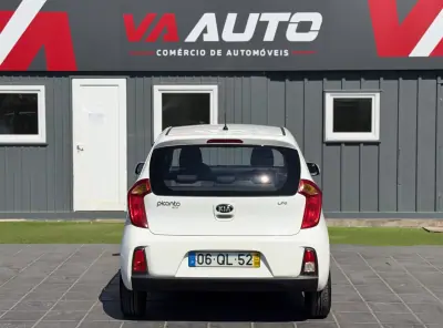 Kia Picanto 2015 - 6999 EUR, 144000 km - AUTO.MOTO.pt - 144000km - foto 5 de 15