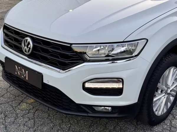 Volkswagen T-Roc 2020 - 23500 EUR, 88000 km - AUTO.MOTO.pt - 88000km - foto 11 de 27