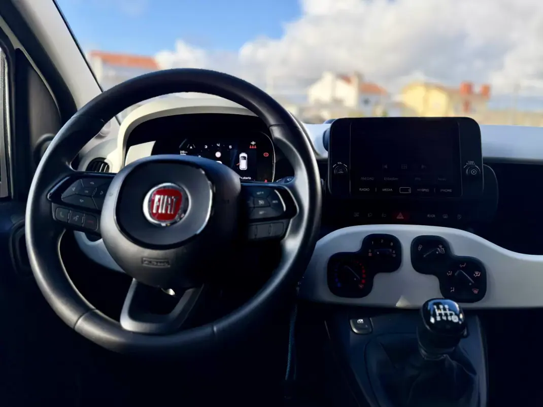 Fiat Panda 2025 - 14950 EUR, 12000 km - AUTO.MOTO.pt - 12000km - foto 16 de 24