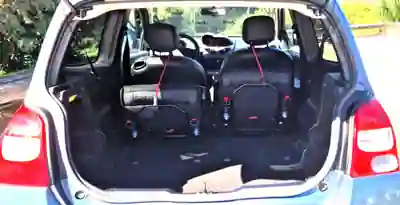 Renault Twingo 2009 - 4290 EUR, 146835 km - 146835km - foto 9 de 11